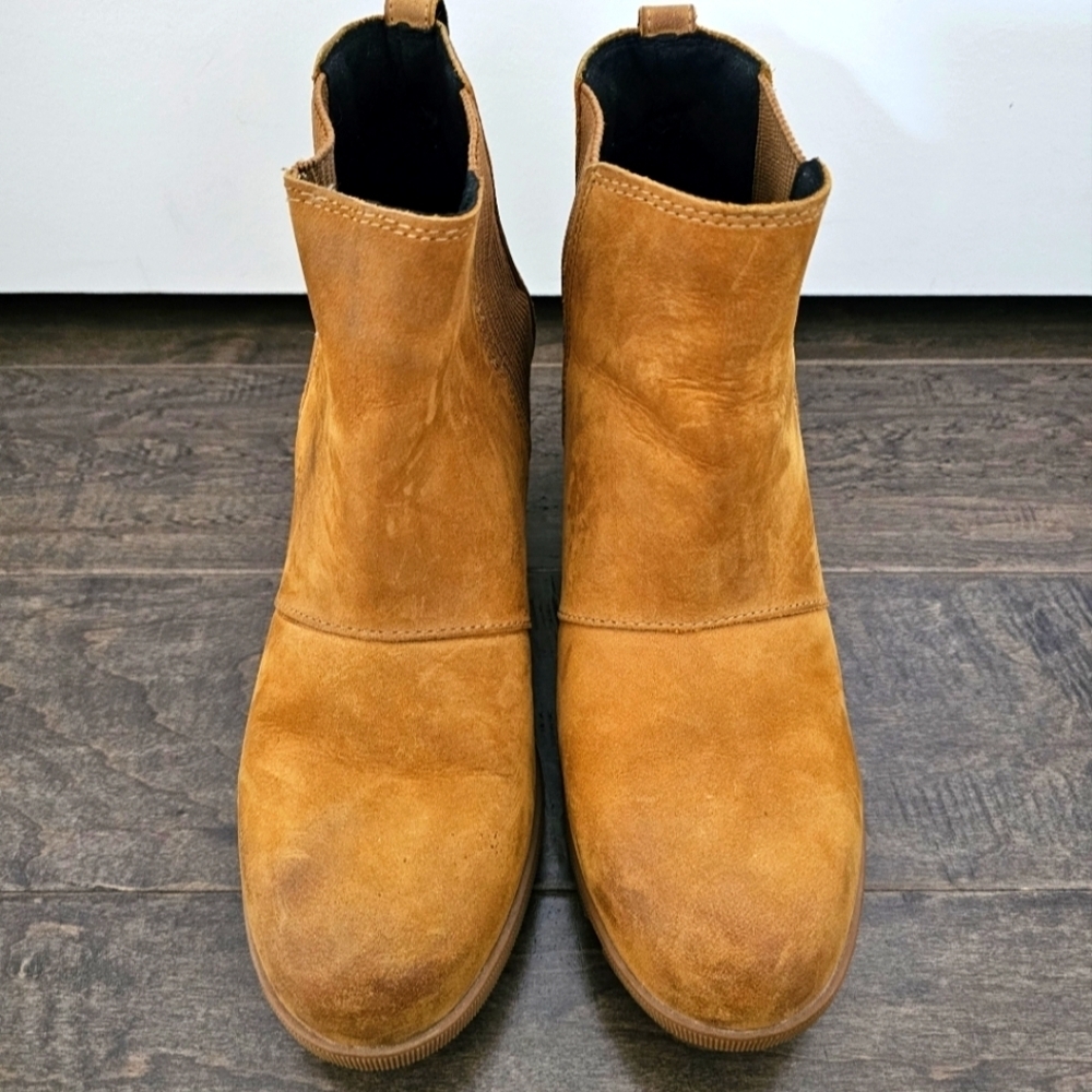 New Sorel Joan of Artic Camel Brown Women's Ankle Heigh Leather Rain Boots sz 9